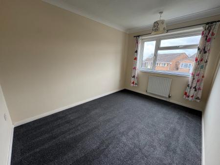 3 bedroom Semi-detached house to let in Icomb Close, Toothill, Swindon, SN5