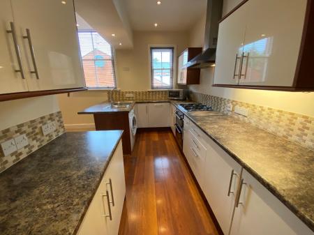 2 bedroom Apartment to let in Lincoln Street, Swindon, SN1
