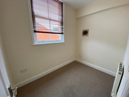 2 bedroom Apartment to let in Lincoln Street, Swindon, SN1