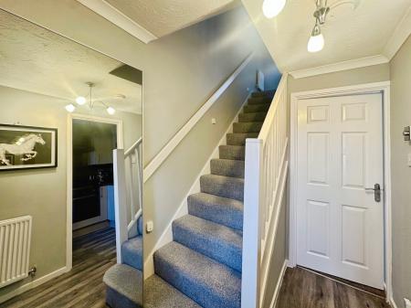 2 bedroom Semi-detached house for sale in Mallard Close, Covingham, Swindon, SN3