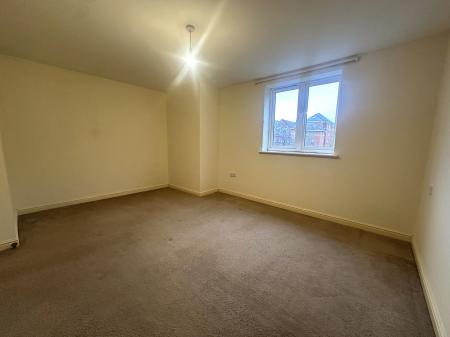 2 bedroom Flat for sale in Saltash Road, Swindon, SN2