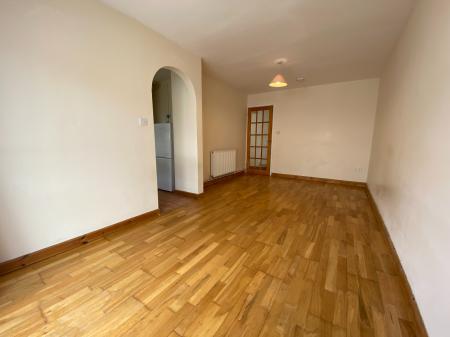 2 bedroom Flat to let in Linslade Street, Rodbourne, Swindon, SN2