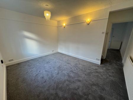 2 bedroom Terraced House to let in Omdurman Street, Swindon, SN2