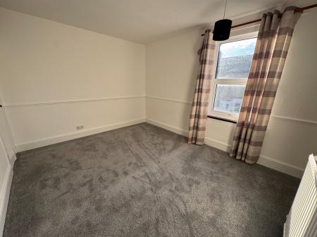 2 bedroom Terraced House to let in Omdurman Street, Swindon, SN2