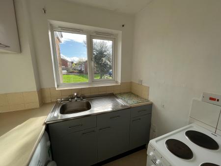 1 bedroom End of terrace house to let in Birdcombe Road, Westlea, Swindon, SN5