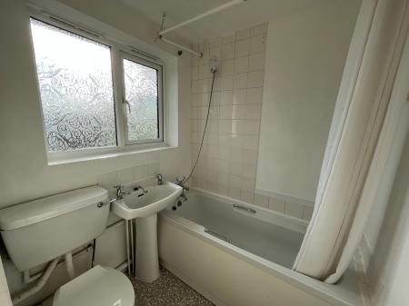 1 bedroom End of terrace house to let in Birdcombe Road, Westlea, Swindon, SN5