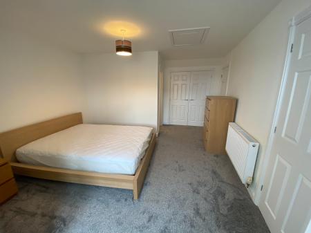 3 bedroom Town house to let in Strouds Close, Old Town, Swindon, SN3