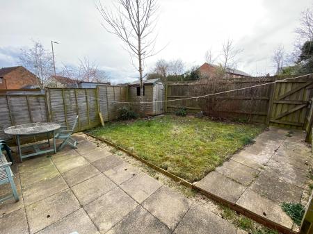 3 bedroom Town house to let in Strouds Close, Old Town, Swindon, SN3