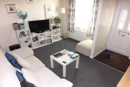 2 bedroom Terraced House for sale in Picton Road, Swindon, SN5