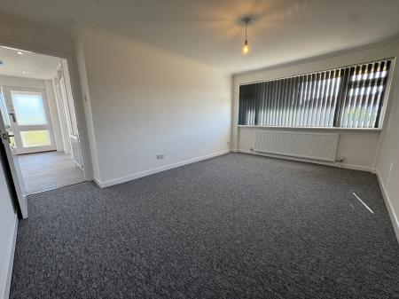 3 bedroom Bungalow to let in Fitzmaurice Close, Covingham, Swindon, SN3