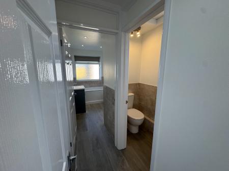 3 bedroom Bungalow to let in Fitzmaurice Close, Covingham, Swindon, SN3