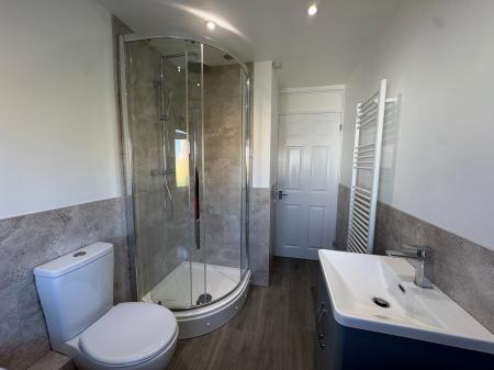3 bedroom Bungalow to let in Fitzmaurice Close, Covingham, Swindon, SN3