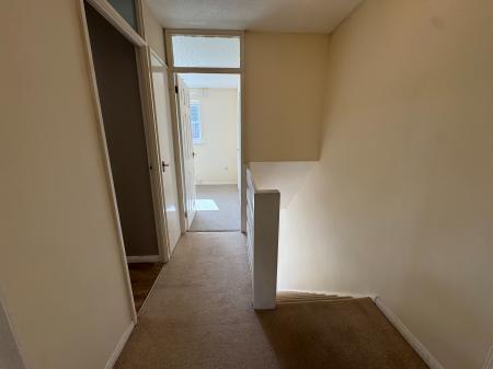 2 bedroom Terraced House to let in Wakefield Close, Swindon, SN5