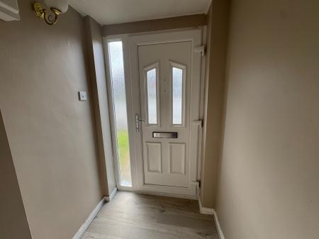 2 bedroom Terraced House to let in Wakefield Close, Swindon, SN5