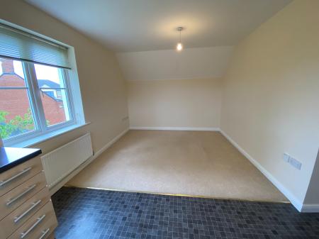 2 bedroom Flat to let in Maybold Crescent, Haydon End, Swindon, SN25