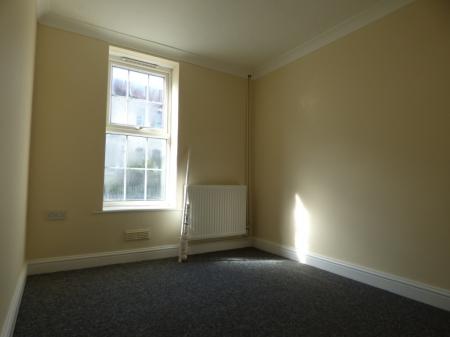 2 bedroom Flat to let in Eastcott Farm House, Eastcott Hill, Old Town, Swindon, SN1