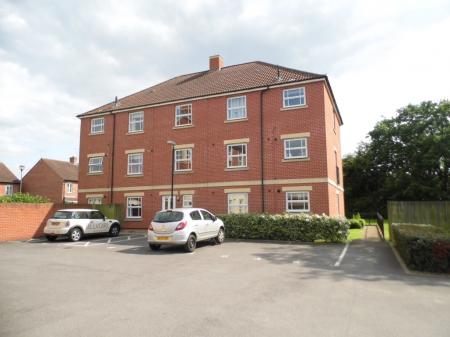 2 bedroom Flat to let in Herschel Close, Oakhurst, Swindon, SN25