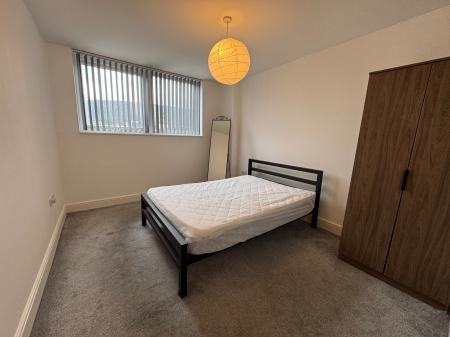 1 bedroom Flat to let in 19 Fleming Way, Town Centre, Swindon, SN1
