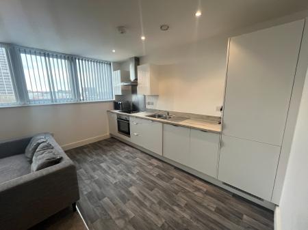 1 bedroom Flat to let in 19 Fleming Way, Town Centre, Swindon, SN1