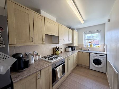 2 bedroom Flat for sale in Pioneer Road, Oakhurst, Swindon, SN25
