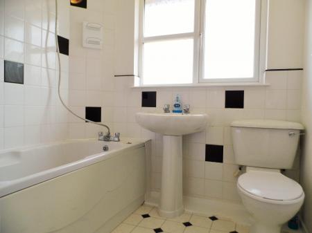 1 bedroom Semi-detached house for sale in Partridge Close, Swindon, SN3