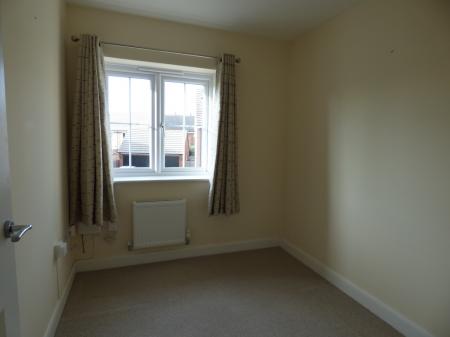 3 bedroom End of terrace house to let in Culverhouse Road, Swindon, SN1