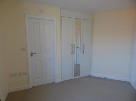 3 bedroom End of terrace house to let in Culverhouse Road, Swindon, SN1