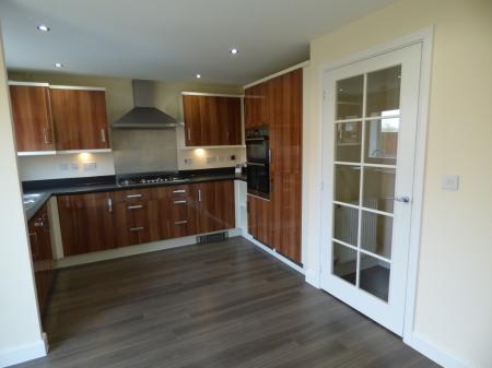3 bedroom End of terrace house to let in Culverhouse Road, Swindon, SN1