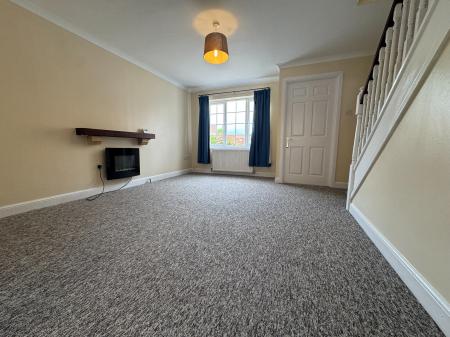 3 bedroom Semi-detached house to let in Pheasant Close, Covingham, Swindon, SN3