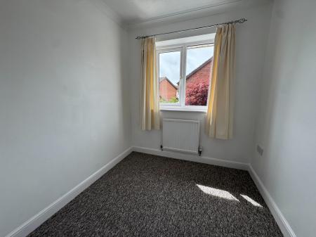 3 bedroom Semi-detached house to let in Pheasant Close, Covingham, Swindon, SN3