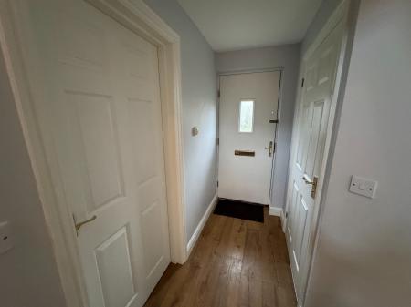 3 bedroom Terraced House to let in Luna Close, Oakhurst, Swindon, SN25