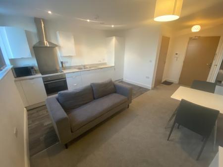 1 bedroom Flat to let in 19 Fleming Way, Town Centre, Swindon, SN1