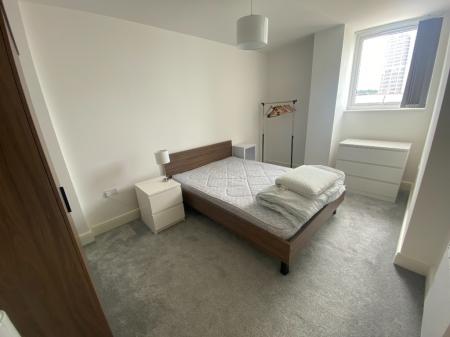 1 bedroom Flat to let in 19 Fleming Way, Town Centre, Swindon, SN1
