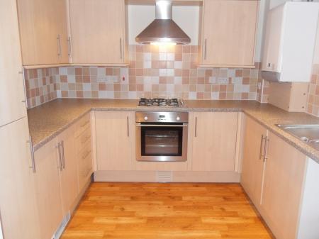 2 bedroom Flat to let in Britannia House, Redcliffe Str, Swindon, SN2