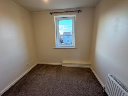 3 bedroom Semi-detached house to let in Welcombe Avenue, Swindon, SN3