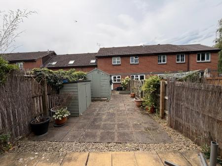 2 bedroom Semi-detached house for sale in Harvester Close, Swindon, SN5