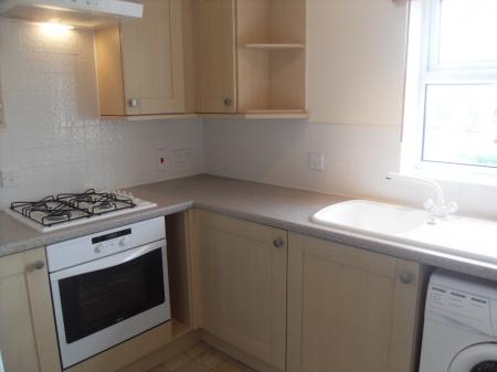 2 bedroom Flat to let in Lynmouth Road, Penzance Drive, Churchward, Swindon, SN2