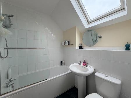 2 bedroom Coach House for sale in Arley Close, Abbey Meads, Swindon, SN25