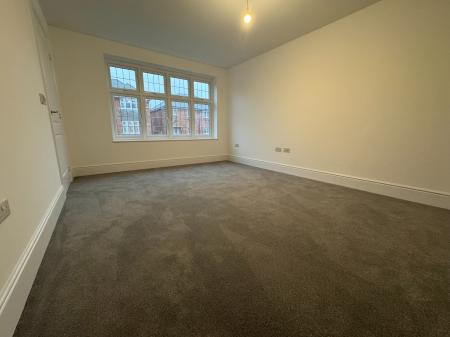 3 bedroom Detached house to let in Clouds Row, Badbury Park, Swindon, SN3