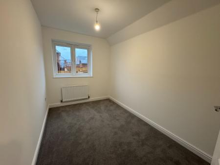 3 bedroom Detached house to let in Clouds Row, Badbury Park, Swindon, SN3