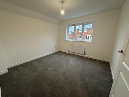 3 bedroom Detached house to let in Clouds Row, Badbury Park, Swindon, SN3
