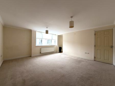 1 bedroom Apartment for sale in Empire Court, Clarence Street, Swindon, SN1