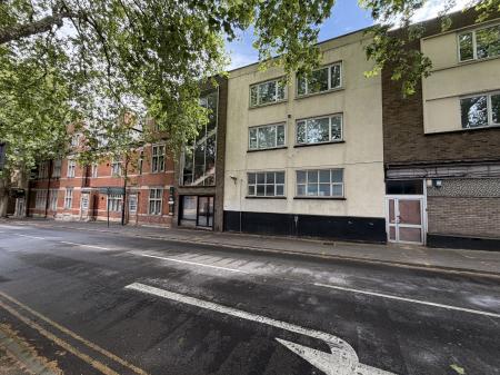 Empire Court, Clarence Street, Swindon, SN1