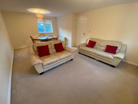 2 bedroom Flat to let in Padstow Road, Churchward, Swindon, SN2