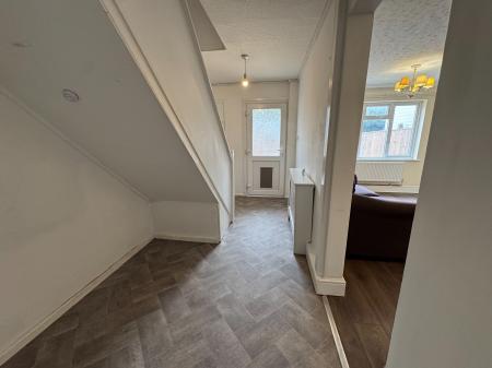 3 bedroom Terraced House to let in Warneford Close, Toothill, Swindon, SN5