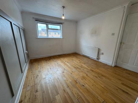 3 bedroom Terraced House to let in Warneford Close, Toothill, Swindon, SN5