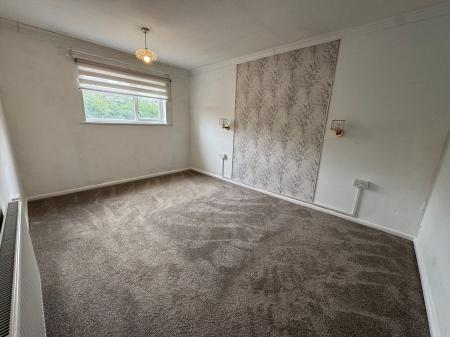 3 bedroom Terraced House to let in Warneford Close, Toothill, Swindon, SN5
