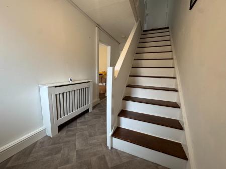 3 bedroom Terraced House to let in Warneford Close, Toothill, Swindon, SN5