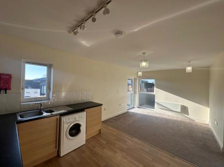 2 bedroom Flat to let in Pasteur Drive, Old Town, Swindon, SN1