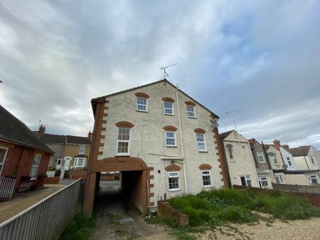 Eastcott Farm House, Eastcott Hill, Old Town, Swindon, SN1